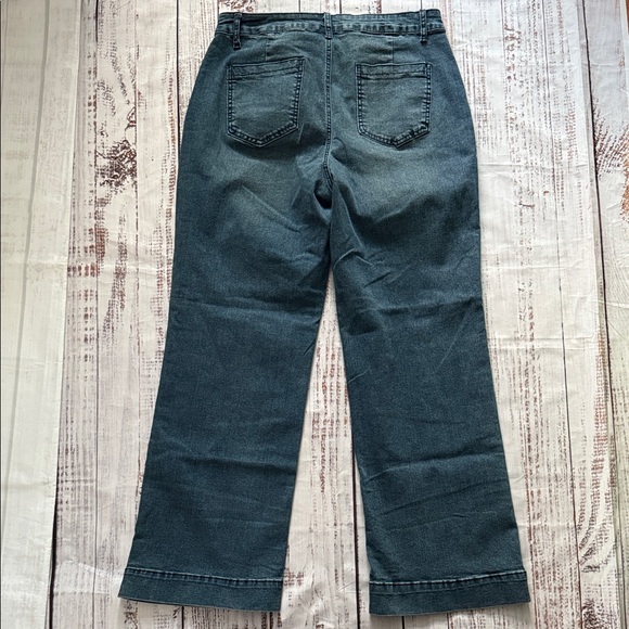 Stylish Blue Wide Leg Denim Jeans 14 - Picture 13 of 15
